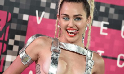 Miley Cyrus confiesa por qué se presenta semi-desnuda públicamente