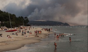 Incendio ad Arcachon in Francia 