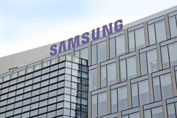 &#039;iPhone copiato&#039;, Samsung dovrà risarcire Apple