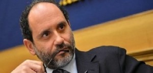 Antonio Ingroia: Taranto ha diritto a vita e giustizia