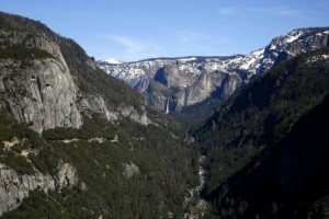 El Parque nacional de Yosemite, a 320 km al este de San Francisco, en California