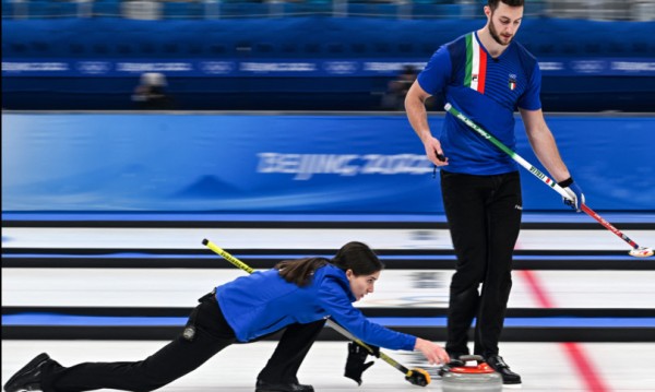 L&#039;Italia del curling vince la medaglia d&#039;oro nel doppio misto