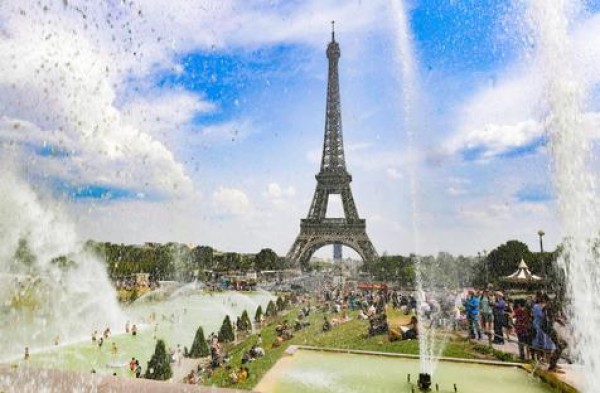 París desbordada de turistas