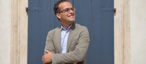 Dusi (&#039;10 volte meglio&#039;) contro Facebook in vista del voto «Ci discrimina»