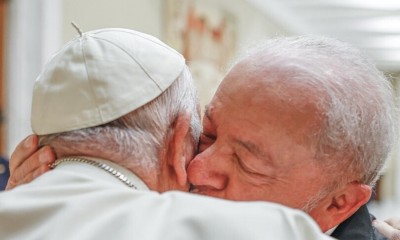 Papa Francesco riceve Lula e lo rassicura, &quot;sono ancora vivo&quot;