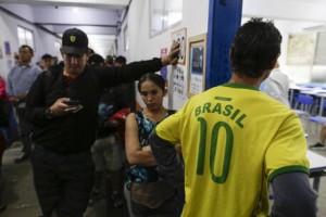 Brasile: al via la battaglia di spot tra Lula e Bolsonaro