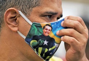 Coronavirus, il Brasile supera 700 mila casi proteste contro Bolsonaro