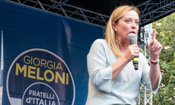 Meloni: &quot;Se vinciamo le elezioni, Mattarella non può non darmi l&#039;incarico&quot;