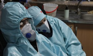 L&#039;epidemia ha sulla nostra psiche gli stessi effetti di una guerra