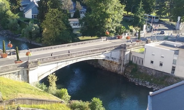 Perché io? Storie di domande potenti a fine anno dopo il pellegrinaggio estivo a Lourdes