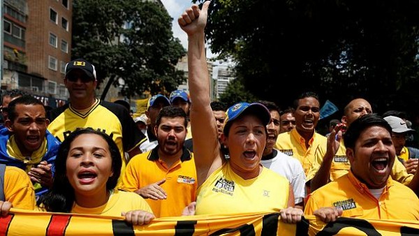 Anti-Maduro protesters in Venezuela march to demand referendum