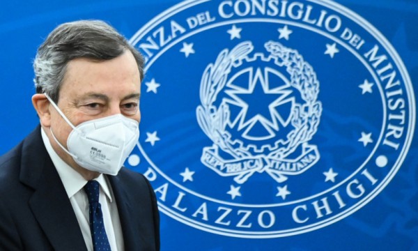 Draghi annuncia la riapertura della scuola e sanzioni per sanitari no vax