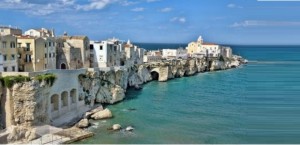 Cresce il turismo in Puglia. Ecco l’identikit del visitatore. La vacanza è il principale motivo del viaggio