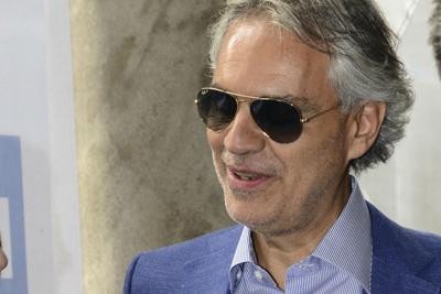 Andrea Bocelli: &quot;Umiliato dal divieto di uscire da casa, ho disobbedito&quot;
