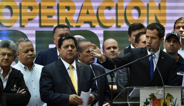 Supremo venezolano pide dejar sin inmunidad a cuatro  : Flores, Paparoni, Cassela y Pizarro