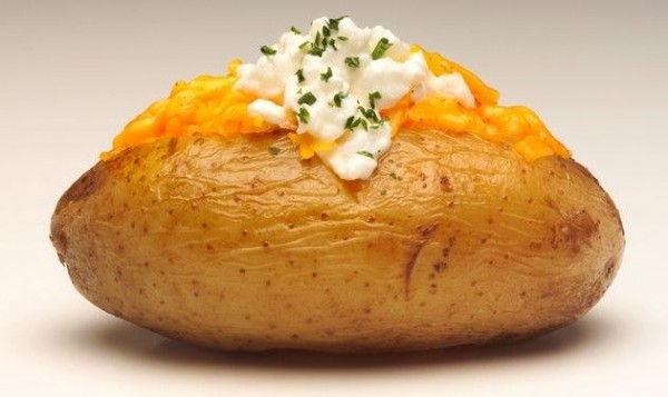 Papas al horno con crema agria
