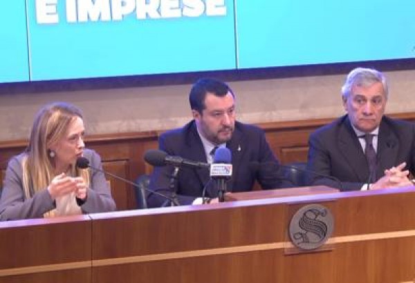Coronavirus, piano centrodestra: bazooka finanziario da 30 miliardi Salvini, chiederemo incontro a Conte