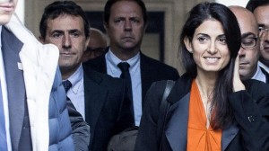 Roma, Raggi su Berdini: &quot;Pensi a lavorare, pazienza ha un limite&quot;