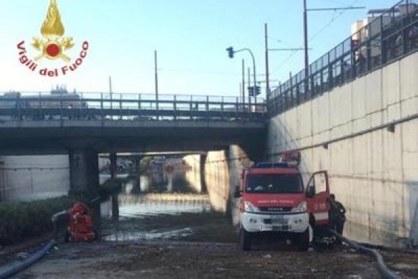 Bomba d&#039;acqua a Palermo, prefetto: &quot;Non ci sono vittime nel sottopasso allagato&quot;