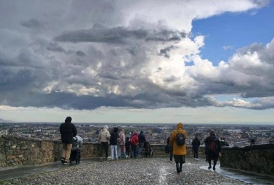 Con il ciclone nord-atlantico arrivano vento, neve e pioggia: previsioni meteo