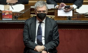 Franco boccia l&#039;aumento della tassa di successione