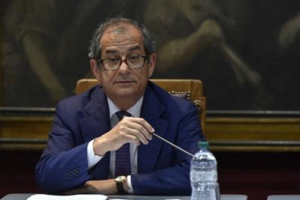 Tria: &quot;Pace fiscale non è condono&quot;