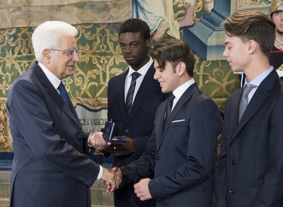 Lecce - Studente 15enne del “Galilei-Costa” insignito Alfiere della Repubblica dal Presidente Mattarella