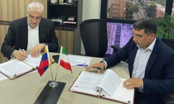 Irán y Venezuela firman acuerdos para fomentar la cooperación energética