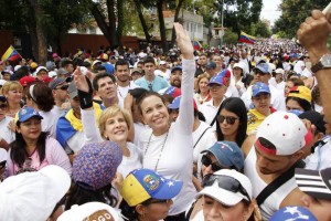Machado en Barquisimeto: Este es un día histórico de unión entre venezolanos por paz y libertad