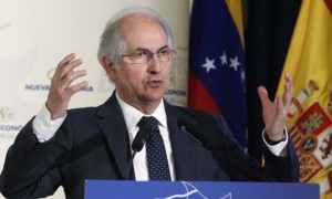 Antonio Ledezma llegó al Parlamento Europeo para recibir el premio Sájarov