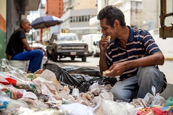 La palabra genocidio significa “exterminio o eliminación sistemática de un grupo social por motivo de raza, de etnia, de religión, de política o de nacionalidad”. Yo agregaría “Exterminio por hambre”, en el caso específico de Venezuela.Rodolfo Izaguirre ABC Es