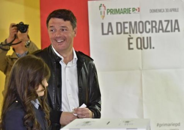 Matteo Renzi arrasó en las primarias del Partido Democrático