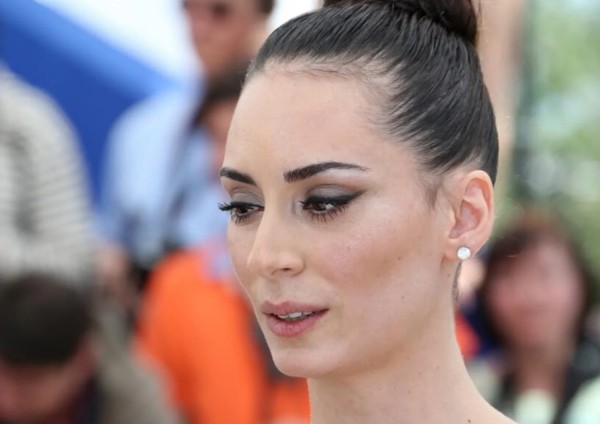  L&#039;attrice turca Melisa Sozen