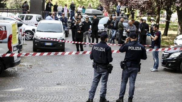 Roma: ordigno rudimentale contro ufficio postale del centro opera dell&#039;arch.A.Libera