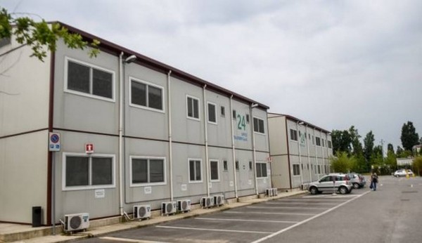 Terremoto, Maroni: pronti a mettere a disposizione moduli campo base Expo