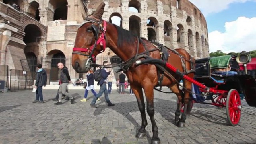 Adiós a los paseos en carruaje por las calles de Roma