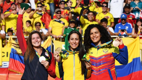 La ciclista venezolana Stefany Hernández: : Esta medalla debe decirle a Venezuela que sí se puede