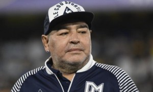 Murió Diego Armando Maradona de un paro cardíaco a los 60 años