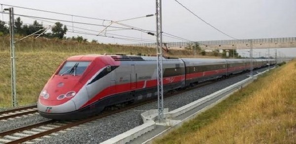 Frecciarossa bloccato a Settebagni. Rossi: &quot;Servono procedure adeguate. Occorre far meglio&quot;