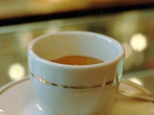 Tumori, 5 caffè al giorno dimezzano rischio cancro fegato