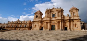 L’incantesimo del barocco tra colori e odori della Sicilia orientale