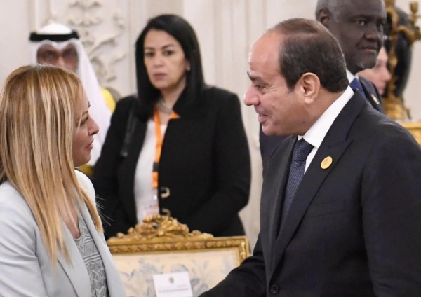 Meloni e Al Sisi al Cairo nell&#039;ottobre 2023