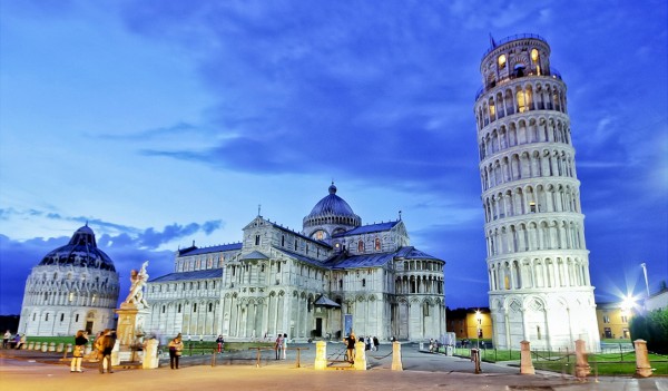 Pisa el Campo de los Milagros y la Torre Inclinada