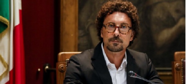 Toninelli: &quot;Sensori sul ponte Morandi per far rientrare le famiglie&quot;