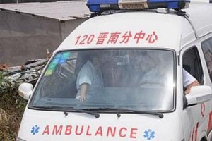 Frana su villaggio in Cina  si temono oltre 100 morti