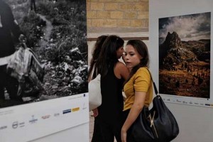 Reggio Calabria - Mostra fotografica &quot;LO SGUARDO OLTRE&quot;