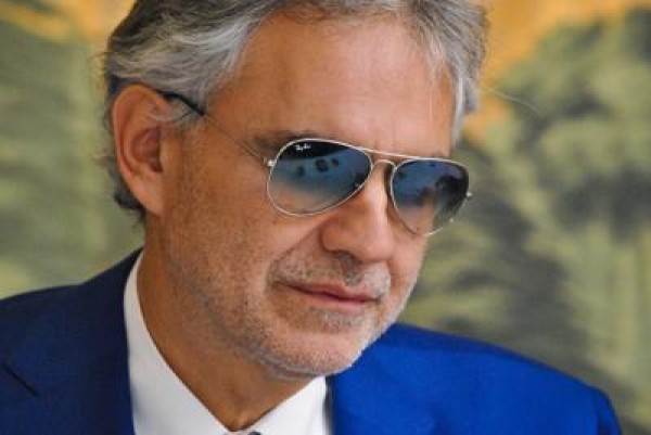 Andrea  Bocelli: &quot;Chiedo scusa se ho offeso o ferito qualcuno&quot;