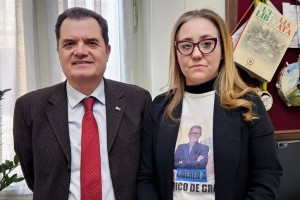 Fabio Porta (PD) con la figlia di De Grazia
