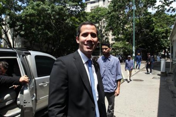 Venezuela: Merlo incontra Juan Guaidò Presidente a interim ringrazia impegno Italia