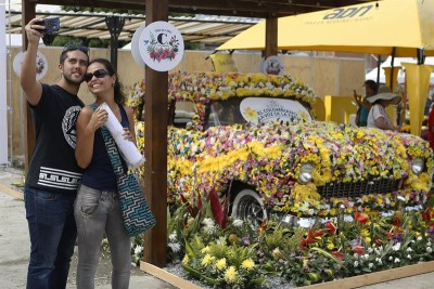 La Feria de las Flores potencia el turismo extranjero en Medellín